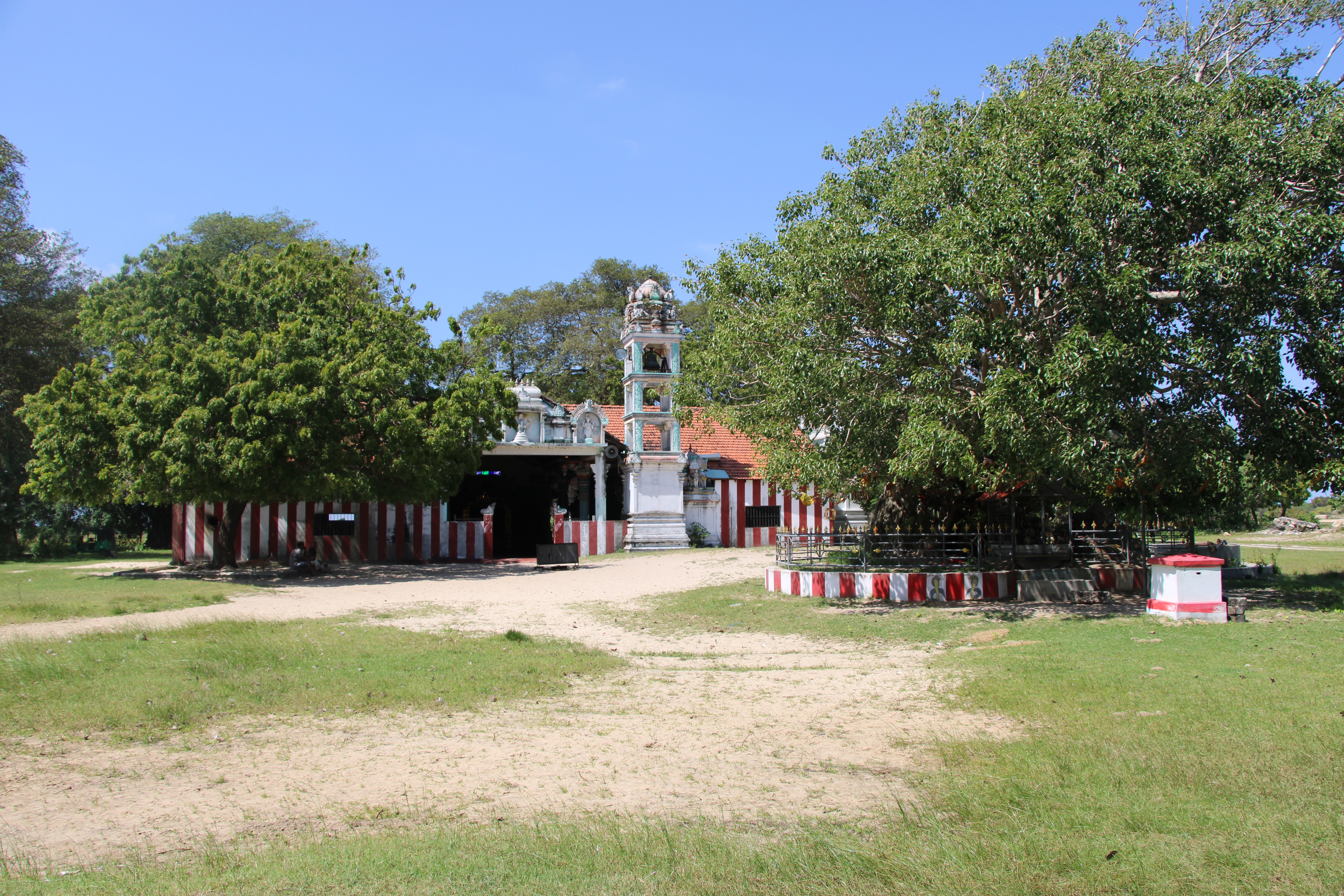 function/uploads/cultural/Nagarovil Ancient Nagathambiran Temple.JPG